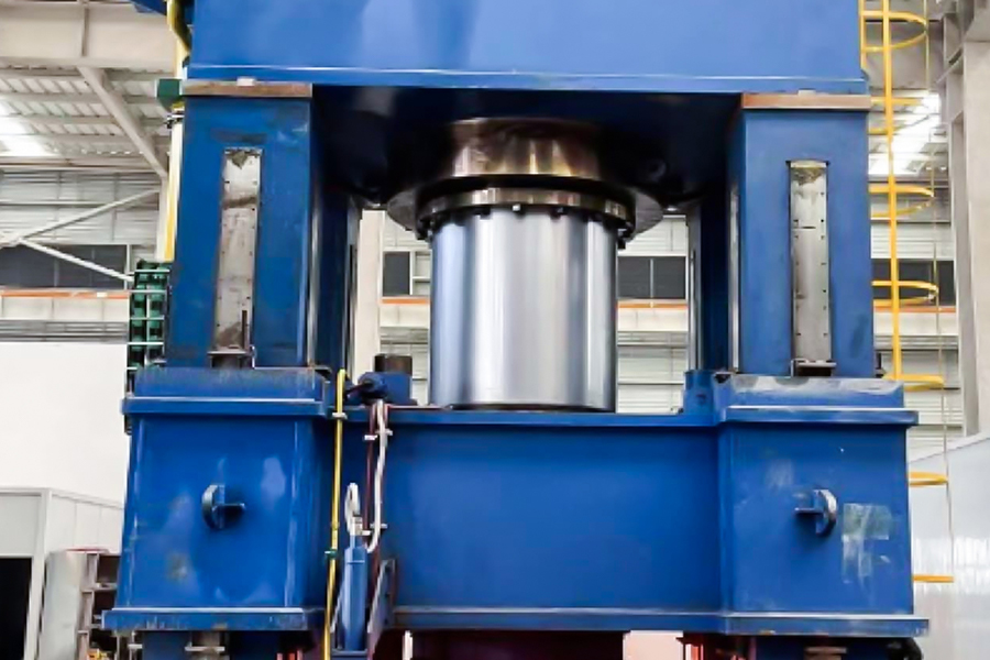 Hydrauliöljypuristin